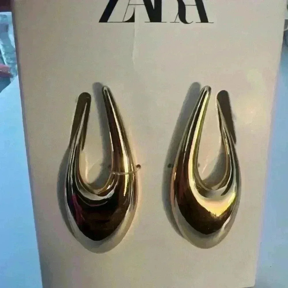 🔥🔥Zara hoops  earrings - Picture 4 of 7